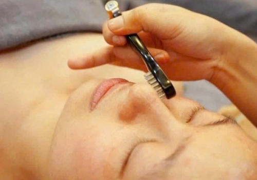 Massage Mặt  : Facial Massage 